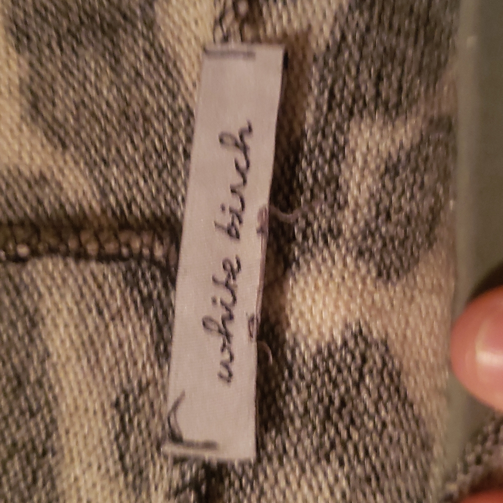 Sweater - Picture 3 of 7
